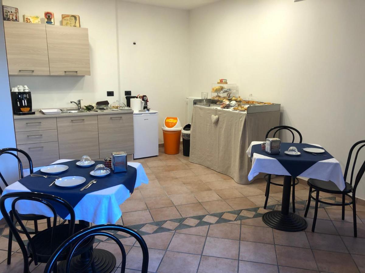 La Tegola Acomodação com café da manhã Como Exterior foto